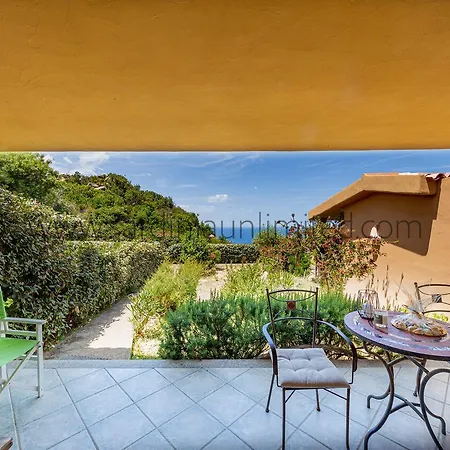 Villa Roccia *