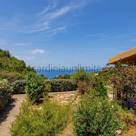 Roccia Villa Costa Paradiso